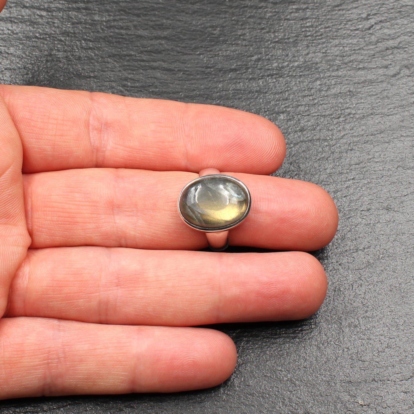 Labradorite Silver Ring - Oval (Adjustable)