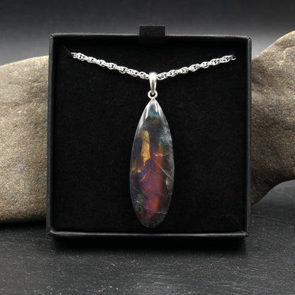 Finnish Purple Spectrolite Pendant - Handmade in Germany