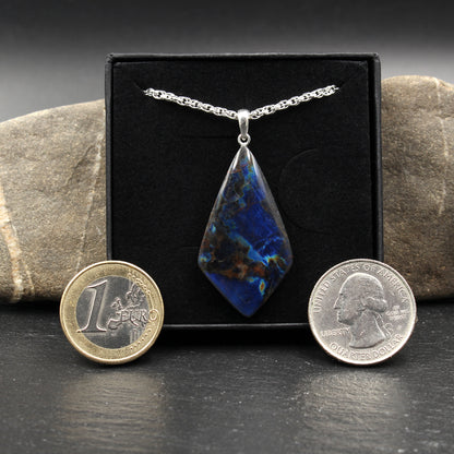 Finnischer Spektrolith Anhänger - Handarbeit aus Deutschland