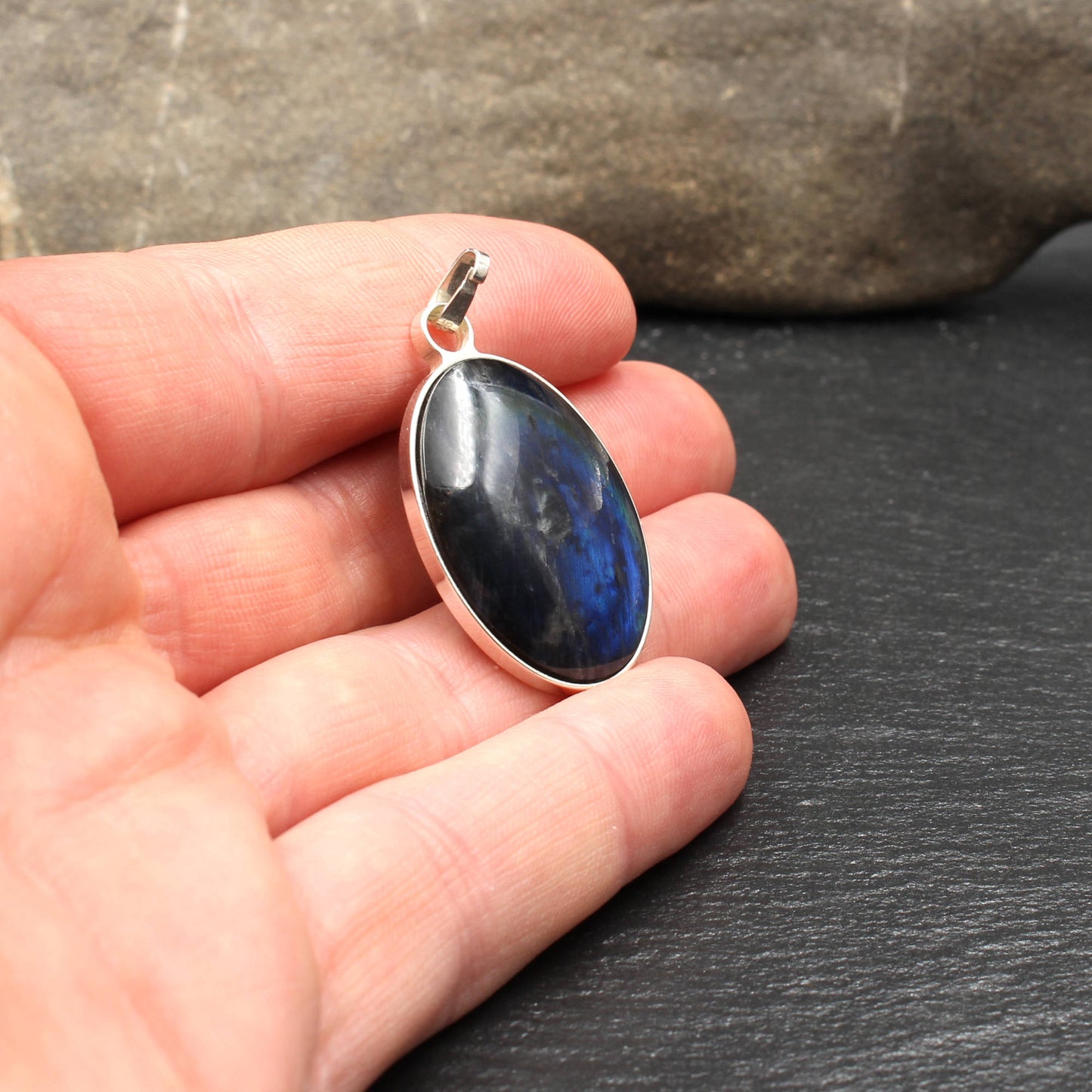 Finnish Spectrolite Gemstone Pendant – Handcrafted in Germany