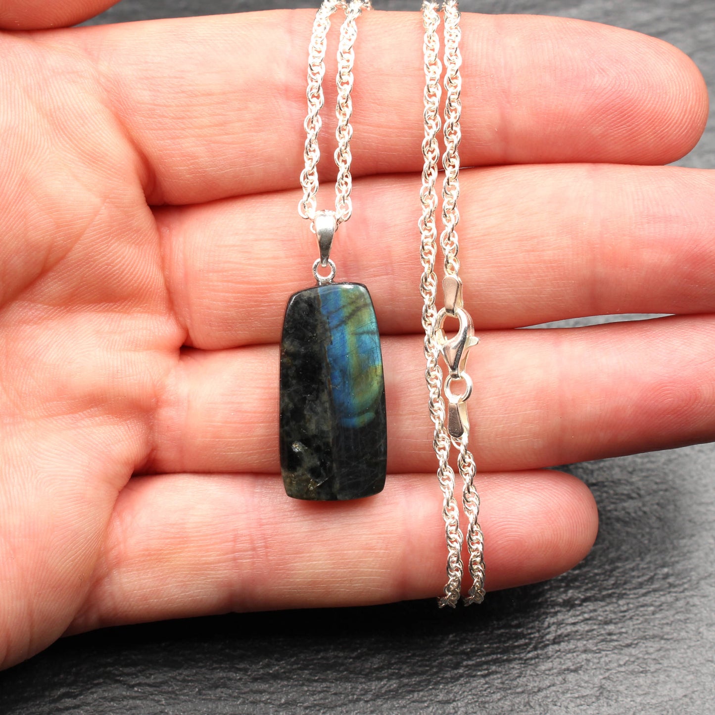Finnish Spectrolite Gemstone Pendant – Handcrafted in Germany