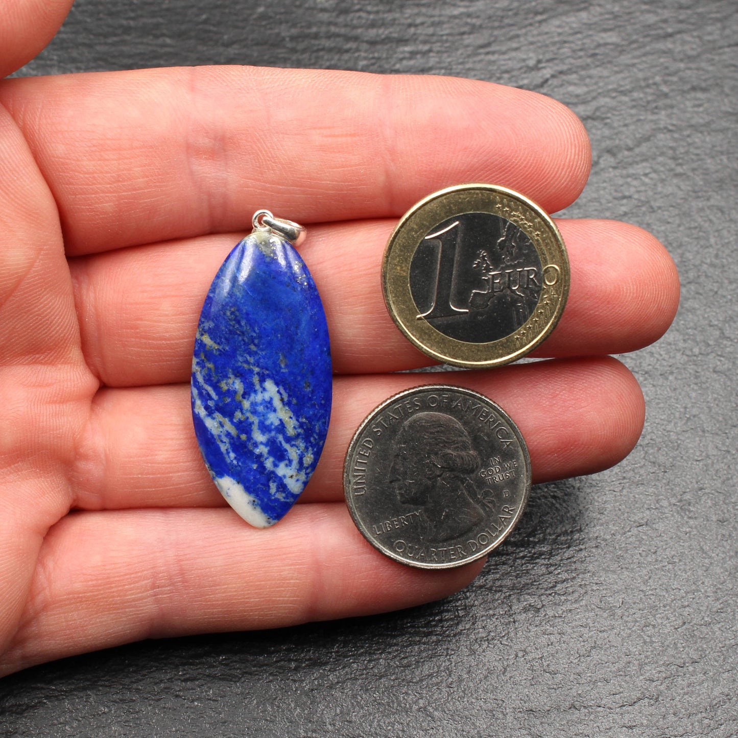 Lapis lazuli pendant - handmade