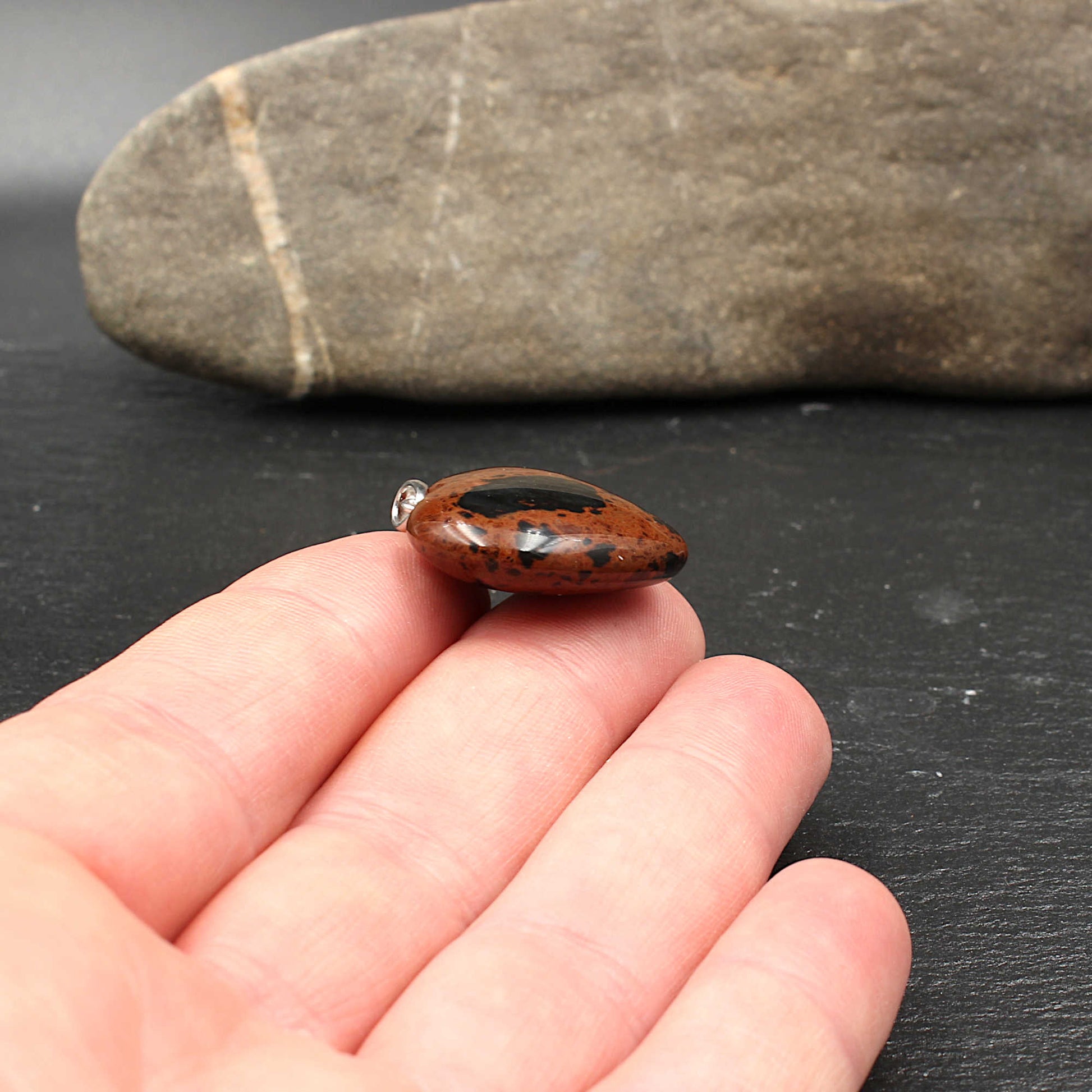 Mahagoni Obsidian Herzanhänger