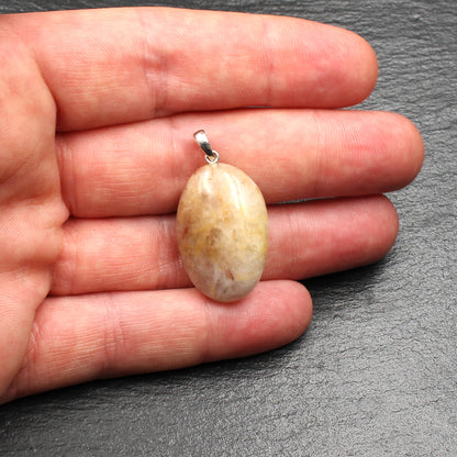Quartz pendant from the Rhine - Rhine pebbles | Tumbled stone pendant