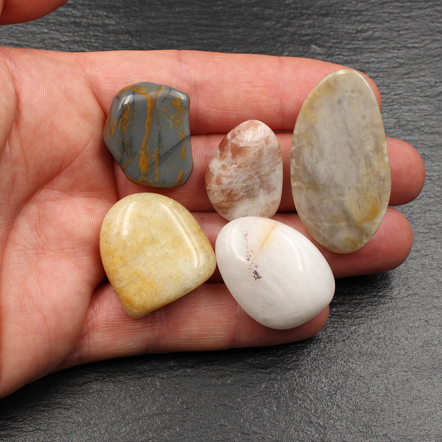 5x Rhein Quarz Trommelsteine