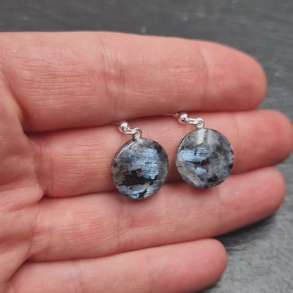 Blauer Larvikit Ohrringe | Handarbeit