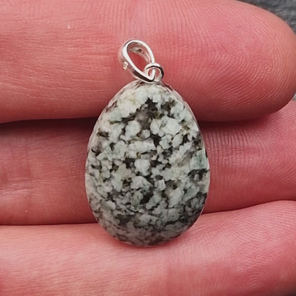 Julier granite pendant - handmade