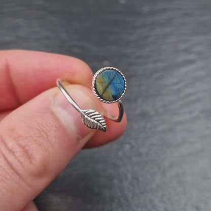 Finnish Spectrolite Leaf Sterling Silver Ring (Adjustable)