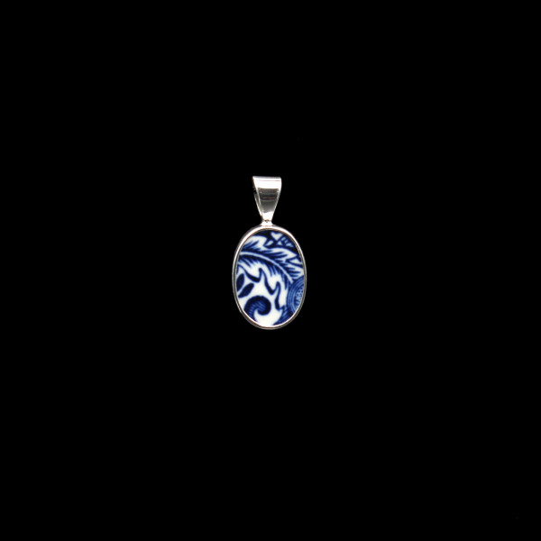 British "Old Willow" Porcelain Pendant - Oval (Small)