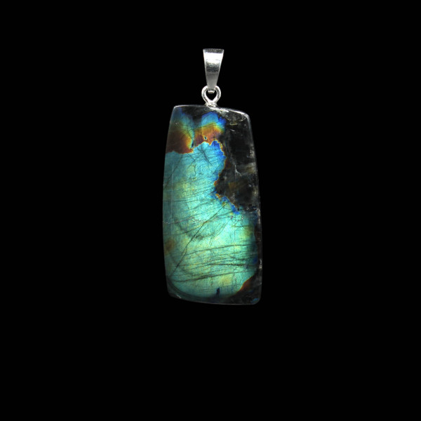 Finnish Spectrolite Gemstone Pendant – Handcrafted in Germany